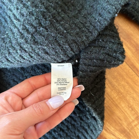 Madewell Sweater - Picture 3 of 4